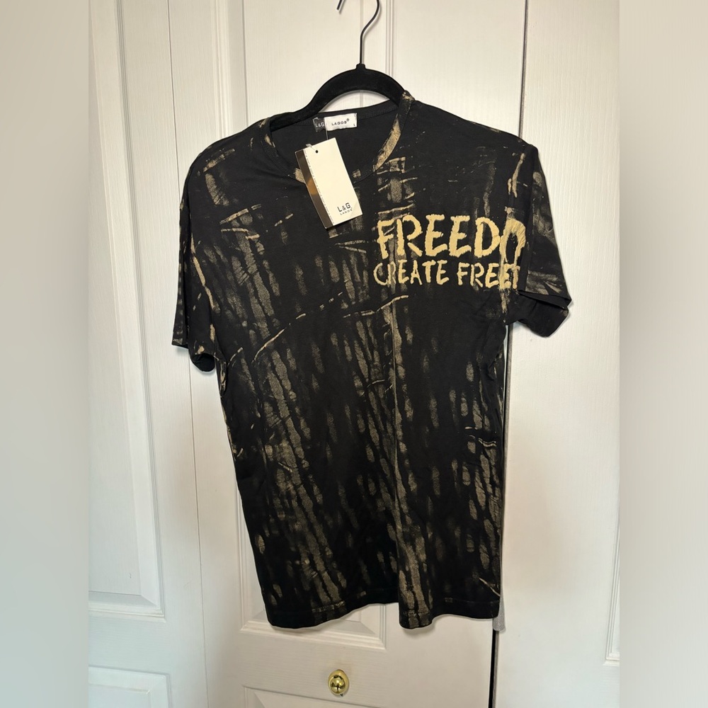 Lagos Tee - NWT